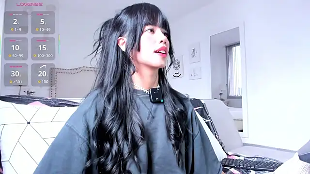 Snapshot of HannaKim chatting on February 27, 2025, 3:05 pm HannaKim online show from February 27, 2025, 3:05 pm