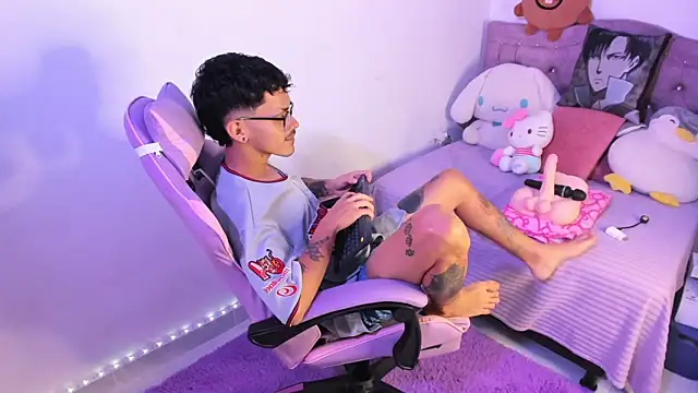 Ocsanis69 online show from April 25, 2026, 3:31 am