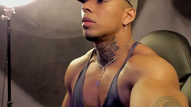 bradley smith online show from March 20, 2025, 10:21 am