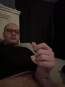 Snapshot of chicostick413 chatting on February 9, 2026, 1:37 pm chicostick413 online show from February 9, 2026, 1:37 pm