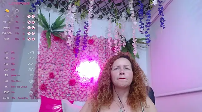 BLONDE SEXYHOT online show from March 16, 2025, 12:45 am