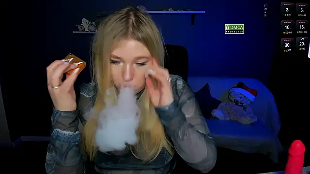 Snapshot of juli_kisss chatting on February 6, 2025, 3:41 pm juli kisss online show from February 6, 2025, 3:41 pm