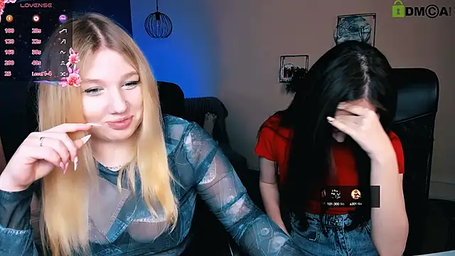 Snapshot of juli_kisss chatting on March 12, 2025, 7:38 pm juli kisss online show from March 12, 2025, 7:38 pm