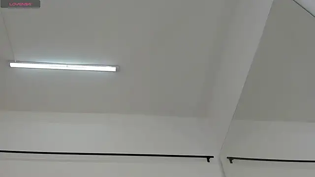 abril ricci online show from December 28, 2024, 3:58 am