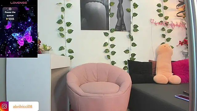 abril ricci online show from January 18, 2025, 3:20 am