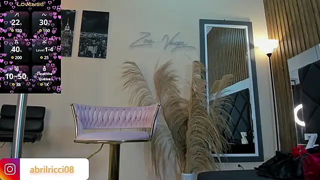 abril ricci online show from February 21, 2025, 3:45 am