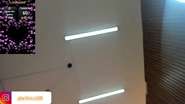 abril ricci online show from February 22, 2025, 3:34 am