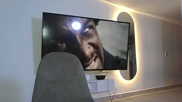 abril ricci online show from September 16, 2025, 5:08 am