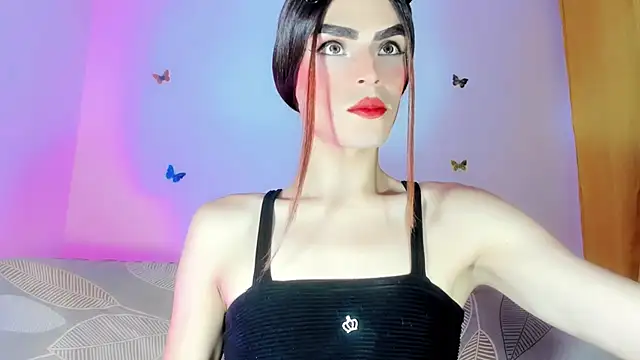 TatiGil online show from March 26, 2026, 7:41 pm