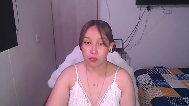 Snapshot of Skarlet_Adams28 chatting on October 27, 2025, 9:30 pm Skarlet Adams28 online show from October 27, 2025, 9:30 pm