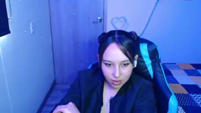 Snapshot of Skarlet_Adams28 chatting on March 10, 2026, 7:30 pm Skarlet Adams28 online show from March 10, 2026, 7:30 pm