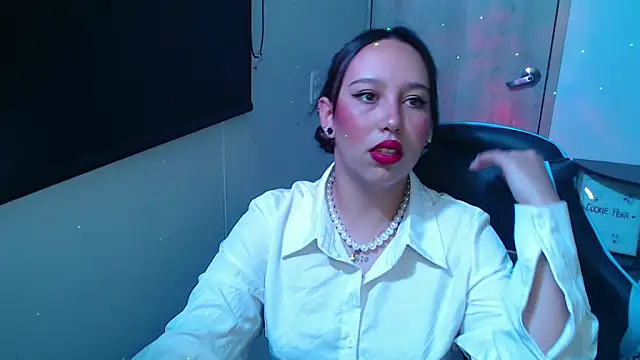 Snapshot of Skarlet_Adams28 chatting on March 18, 2026, 9:18 pm Skarlet Adams28 online show from March 18, 2026, 9:18 pm