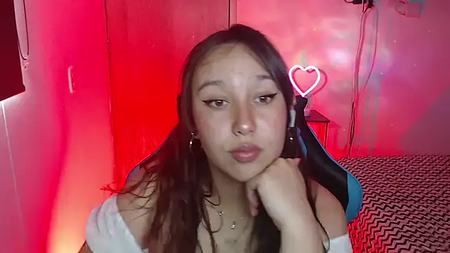 Snapshot of Skarlet_Adams28 chatting on March 26, 2026, 8:36 pm Skarlet Adams28 online show from March 26, 2026, 8:36 pm