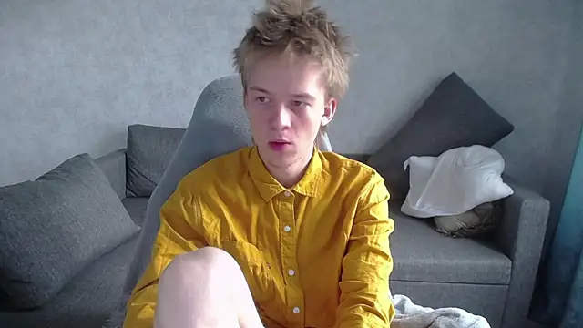 sweetserenity5 online show from March 21, 2025, 8:28 am