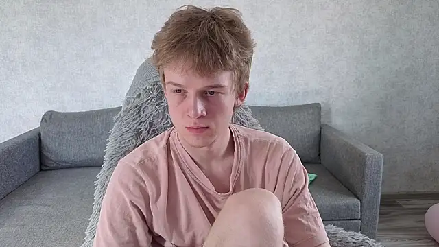 sweetserenity5 online show from April 27, 2026, 8:45 am