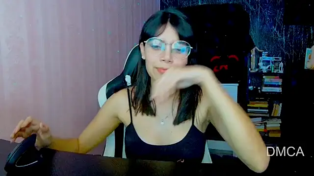 Snapshot of Drea_Foox chatting on September 11, 2025, 2:55 am Drea Foox online show from September 11, 2025, 2:55 am