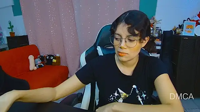 Drea Foox online show from January 9, 2026, 4:04 am