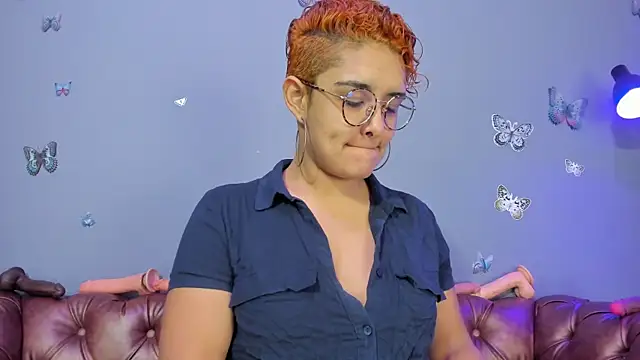 Kaira mosse online show from February 10, 2026, 11:25 am