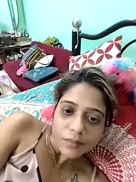 Somee77 online show from February 5, 2025, 10:12 pm