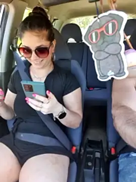 CoelhinhaGostosa online show from December 18, 2025, 3:51 pm