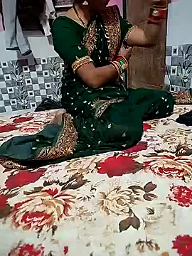 Shivani Mumbai85 online show from February 20, 2025, 4:46 pm