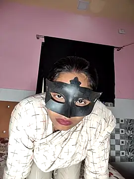 Shivani Mumbai85 online show from March 2, 2025, 7:32 am