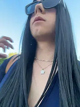 See my Boobs  online show from April 17, 2026, 4:43 pm