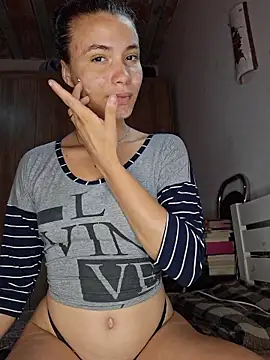 HelenHoltz online show from December 18, 2025, 2:01 pm