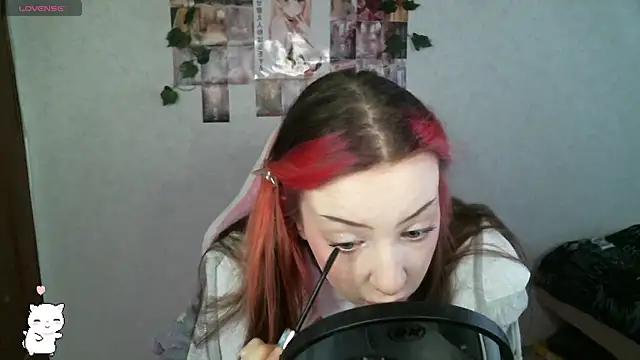 Snapshot of SweetieMollyy chatting on March 9, 2025, 8:18 am SweetieMollyy online show from March 9, 2025, 8:18 am