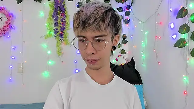  Jakke online show from January 25, 2025, 1:10 am