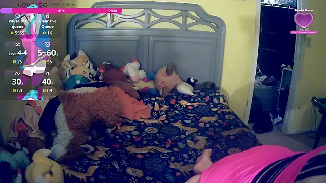 FoxieHikari online show from September 26, 2025, 1:53 am