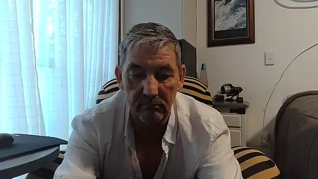 ChunkyMonkey007 online show from January 25, 2025, 5:18 am