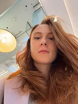 Dina Tease online show from September 24, 2025, 12:41 pm