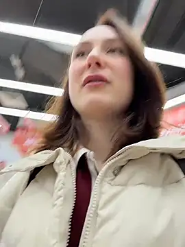 Dina Tease online show from December 17, 2025, 12:44 pm