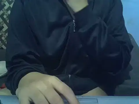 Snapshot of Luna_BR chatting on January 8, 2025, 6:09 am Luna BR online show from January 8, 2025, 6:09 am