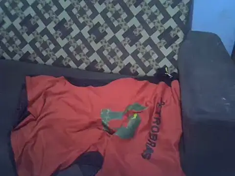 Snapshot of Luna_BR chatting on February 11, 2025, 4:22 am Luna BR online show from February 11, 2025, 4:22 am