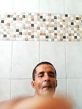 Snapshot of morenogato100 chatting on November 16, 2025, 1:17 pm morenogato100 online show from November 16, 2025, 1:17 pm