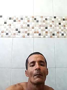 Snapshot of morenogato100 chatting on November 18, 2025, 9:58 am morenogato100 online show from November 18, 2025, 9:58 am