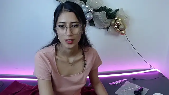 Snapshot of KaitlynLoveCam chatting on January 7, 2025, 6:16 am KaitlynLoveCam online show from January 7, 2025, 6:16 am