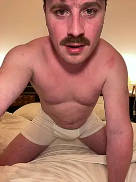 frenchboy9711 online show from April 9, 2026, 6:46 pm