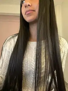 aly golden  online show from December 23, 2024, 8:00 am