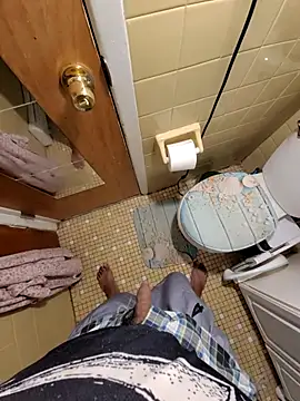 lillydean2024 online show from April 15, 2026, 1:51 pm