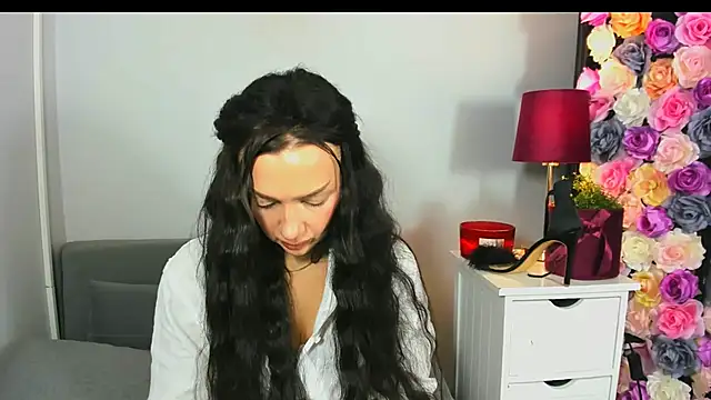 OliviaFantasy online show from January 19, 2026, 7:56 am