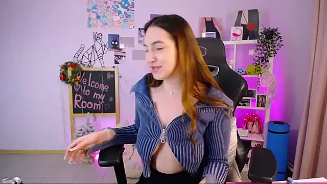 MelissaLovvv online show from February 2, 2025, 3:54 am