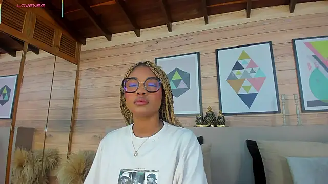 AriaFoster online show from February 28, 2026, 4:02 am