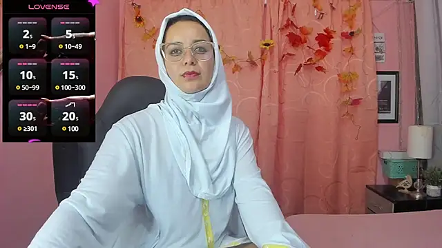 Snapshot of BadraSaadi chatting on January 14, 2025, 4:08 pm BadraSaadi online show from January 14, 2025, 4:08 pm