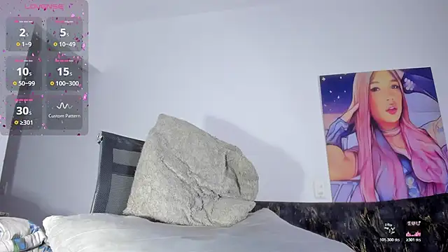 Kataliinasmith online show from April 1, 2026, 11:57 pm