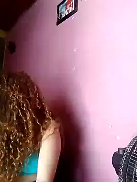 Mia fooxx  online show from January 2, 2025, 4:46 pm