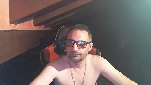 Snapshot of 6996horus chatting on September 8, 2025, 11:26 pm 6996horus online show from September 8, 2025, 11:26 pm