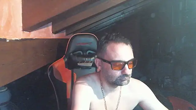 Snapshot of 6996horus chatting on September 15, 2025, 5:18 am 6996horus online show from September 15, 2025, 5:18 am